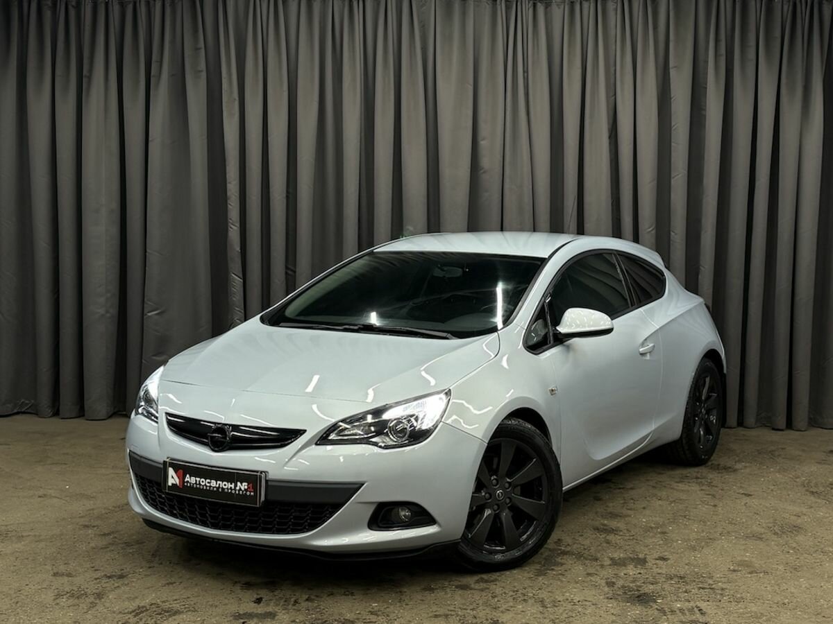 Opel Astra GTC J Рестайлинг
