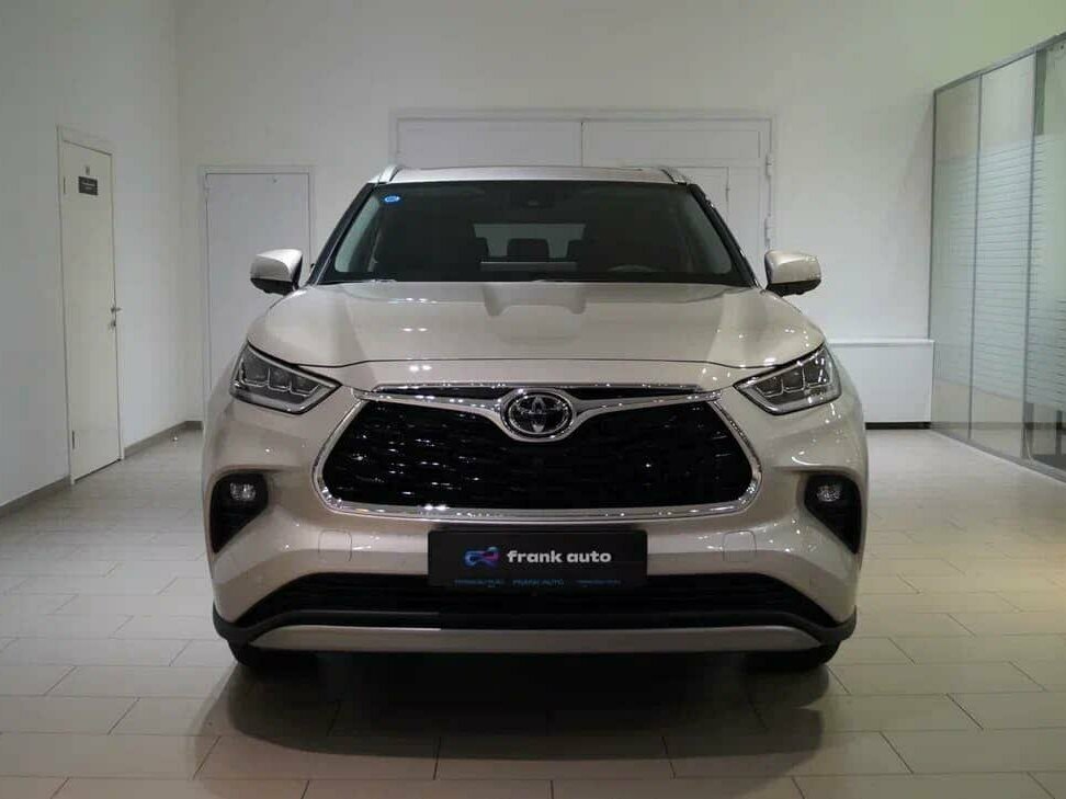 Toyota Highlander IV (XU70)