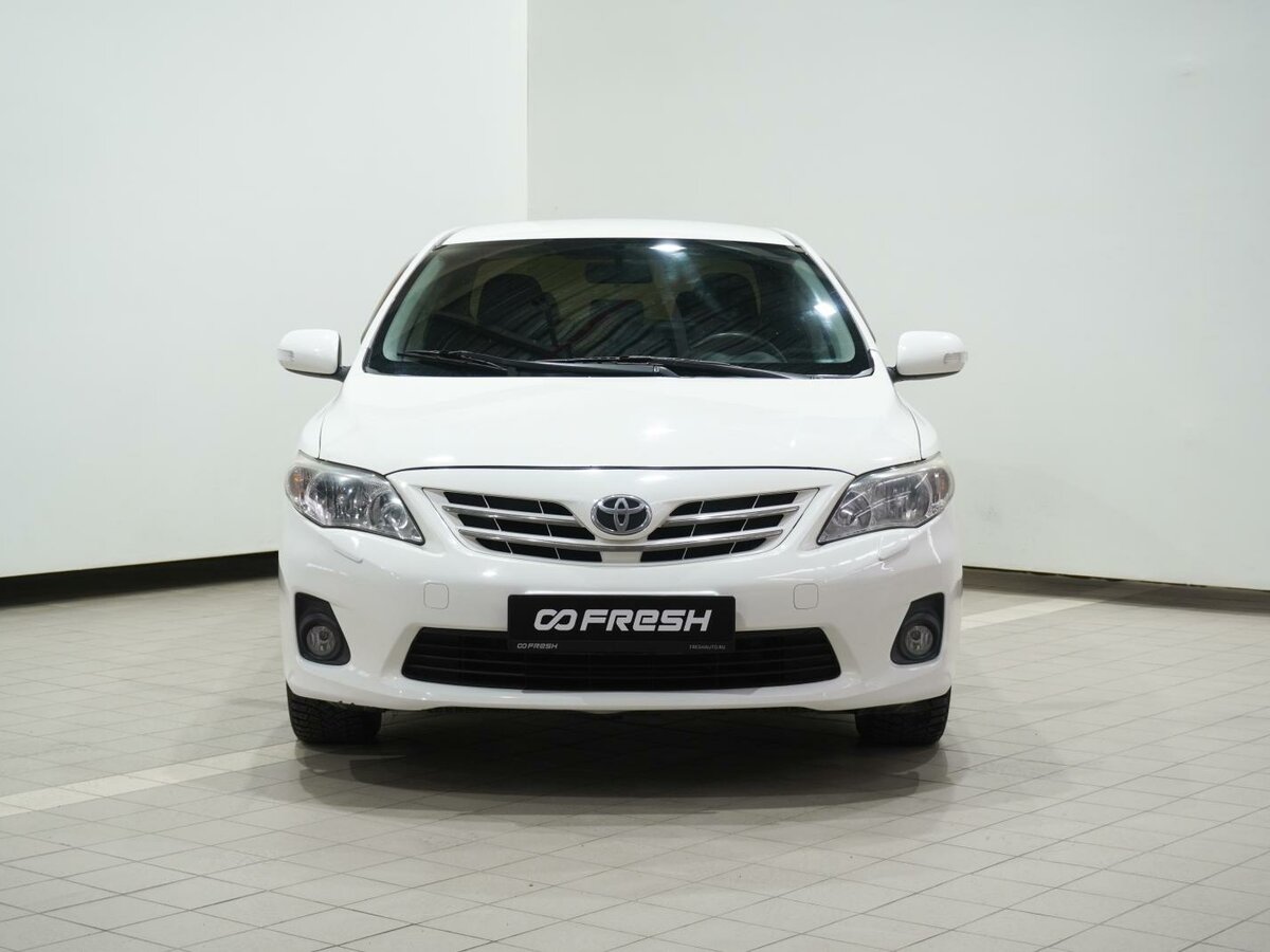 Toyota Corolla X (E140, E150) Рестайлинг