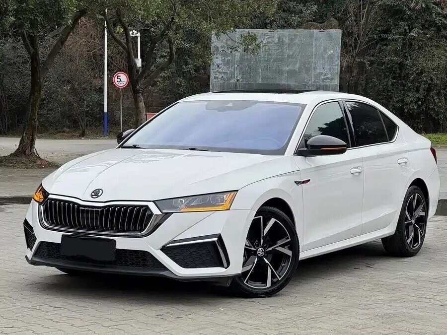 Skoda Octavia IV (A8)