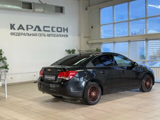 2010 Chevrolet Cruze I, чёрный, 715000 рублей, вид 2