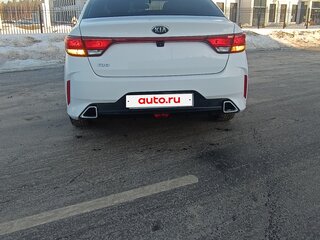 2021 Kia Rio IV Рестайлинг, белый, 1239000 рублей, вид 5