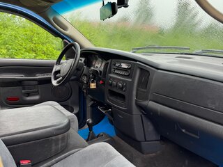 2004 Dodge RAM Quad Cab III (DR/DH), синий, 1780000 рублей, вид 5