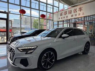 Audi A3 Sportback 35 TFSI IV (8Y)