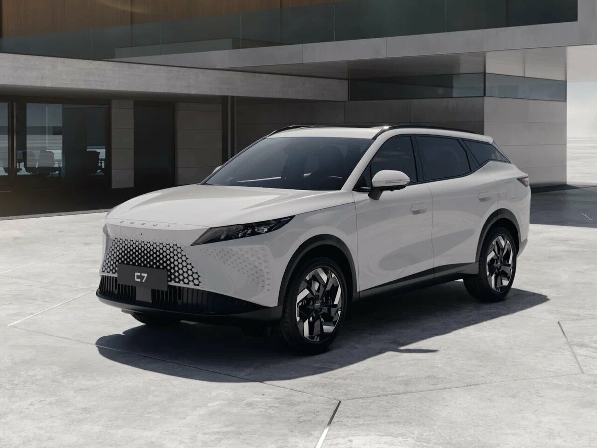 Omoda C7