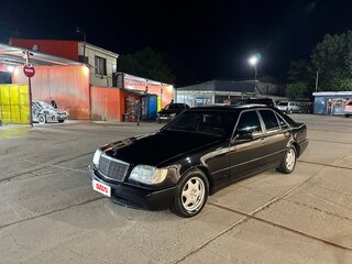 1993 Mercedes-Benz S-Класс 500 III (W140), чёрный, 550000 рублей, вид 1