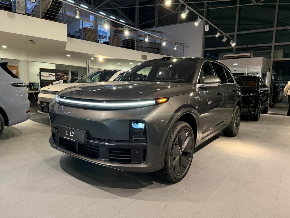 Li Auto (Lixiang) L7 52.3 kWh I Рестайлинг