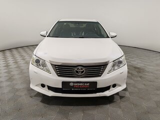 2012 Toyota Camry VII (XV50), белый, 1399000 рублей, вид 2