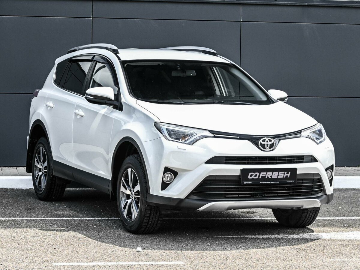 Toyota RAV4 IV (XA40) Рестайлинг