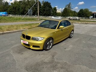 2010 BMW 1 серии 135i I (E82/E88) Рестайлинг 2, золотистый, 1650000 рублей, вид 1