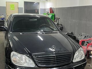 2001 Mercedes-Benz S-Класс AMG 55 AMG Long I (W220), чёрный, 880000 рублей, вид 1