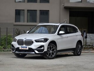 2022 BMW X1 18i sDrive II (F48) Рестайлинг, белый, 1939999 рублей, вид 2