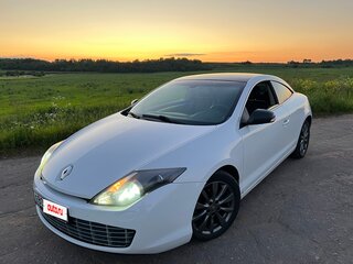 2010 Renault Laguna III, белый, 830000 рублей, вид 1
