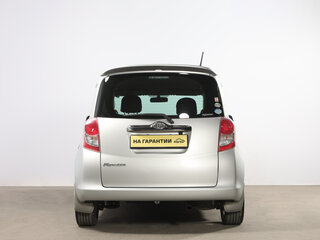 2010 Toyota Ractis I, серебристый, 949000 рублей, вид 5