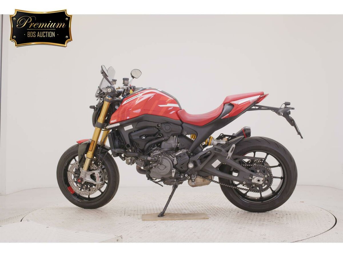 Ducati Monster 937