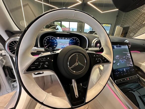 2025 Mercedes-Benz Maybach SL SL 680, белый, 35500000 рублей - вид 23