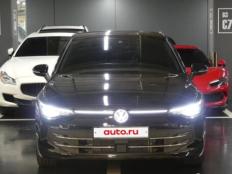 2023 Volkswagen Golf VIII, чёрный, 2250000 рублей, вид 1