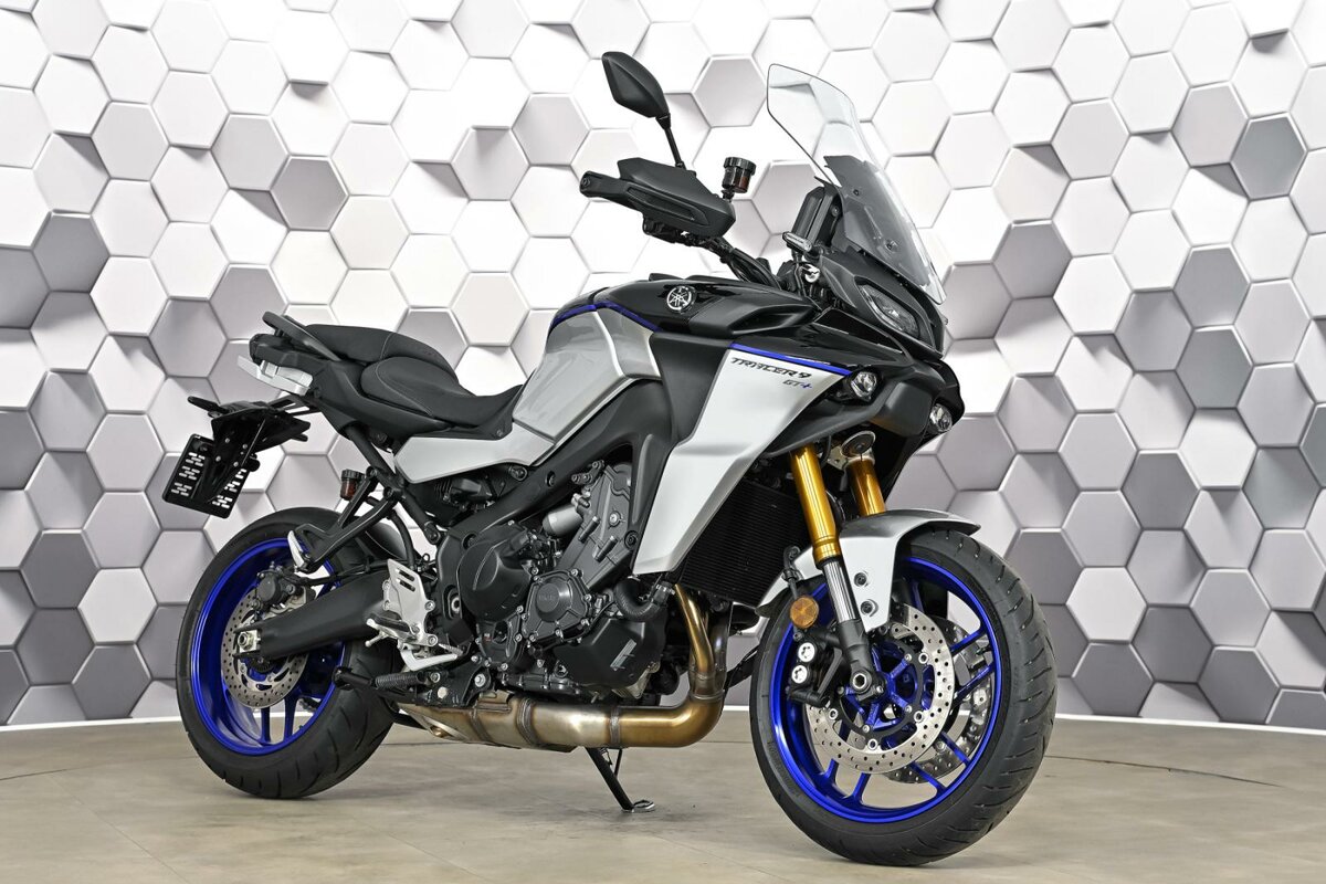 Yamaha MT-09 Tracer (FJ-09)