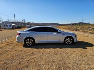 2022 Renault Talisman I Рестайлинг, белый, 1620000 рублей, вид 3