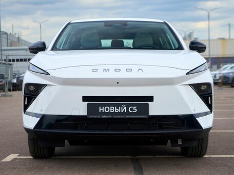 2026 Omoda C5 II, белый, 2701710 рублей, вид 3