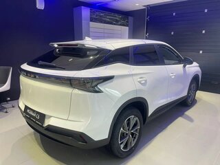 2026 Omoda C5 II, белый, 2349000 рублей, вид 5