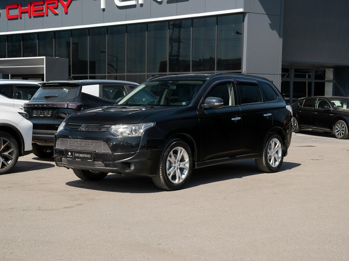 Mitsubishi Outlander III