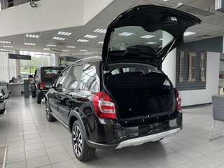 2025 Lada (ВАЗ) Granta Cross I Рестайлинг, чёрный, 1196000 рублей, вид 3