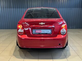 2012 Chevrolet Aveo II, красный, 504900 рублей, вид 3