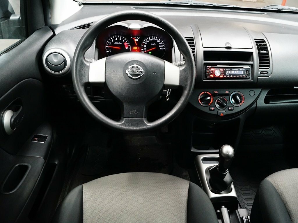 Был ли у кого опыт установки ГУ 9 дюймов в Nissan Note E11? - Сообщество "Nissan