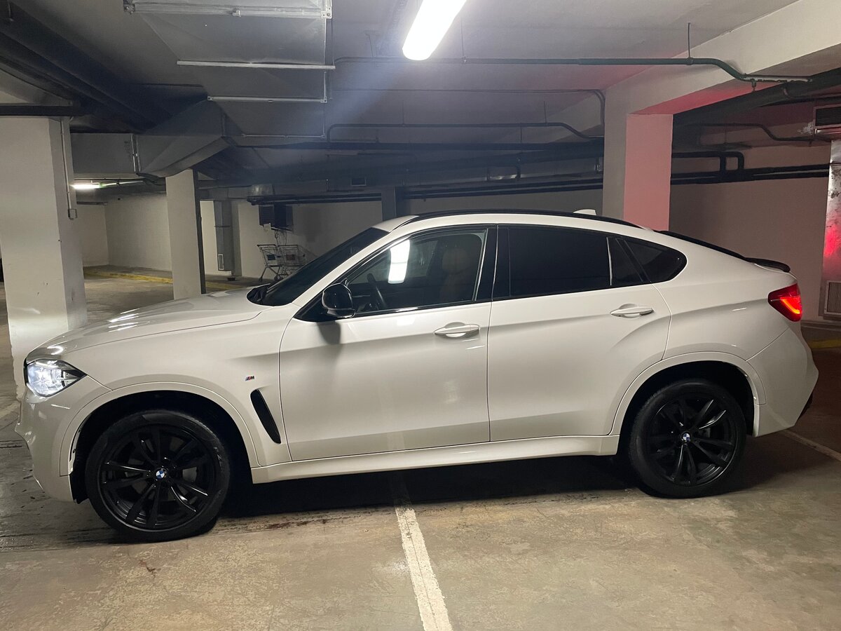 bmw-x6-ii-f16-50i-4-4-at-450-4wd