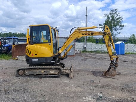 2023 LGCE ER636F, жёлтый, 3630000 рублей, вид 4