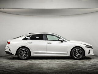 2021 Kia K5 III, белый, 2550000 рублей, вид 4