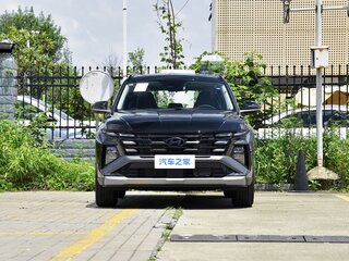 2026 Hyundai Tucson L IV Рестайлинг, серый, 4100000 рублей, вид 2