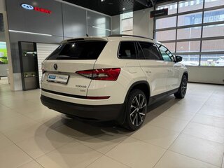 2019 Skoda Kodiaq I, белый, 2340000 рублей, вид 4
