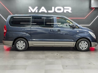 2017 Hyundai H-1 II Рестайлинг, синий, 2990000 рублей, вид 4
