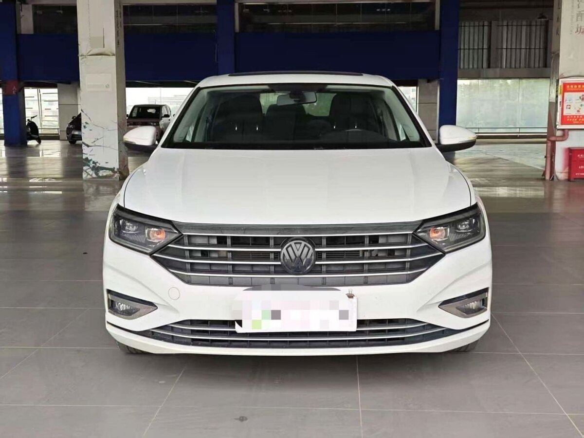 Volkswagen Sagitar III