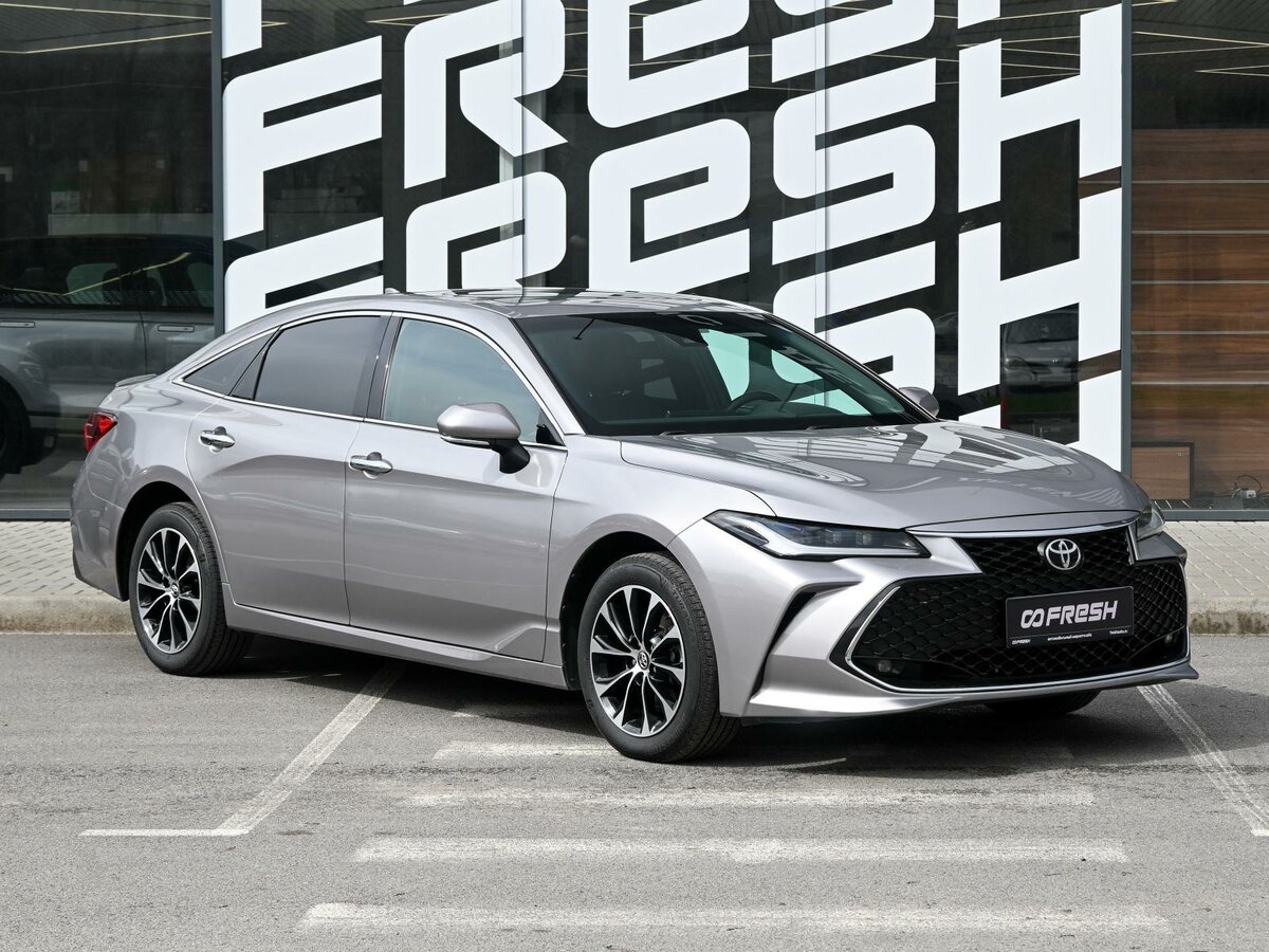 Toyota Avalon V