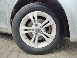 2013 Geely Emgrand EC7, серебристый, 316050 рублей, вид 4