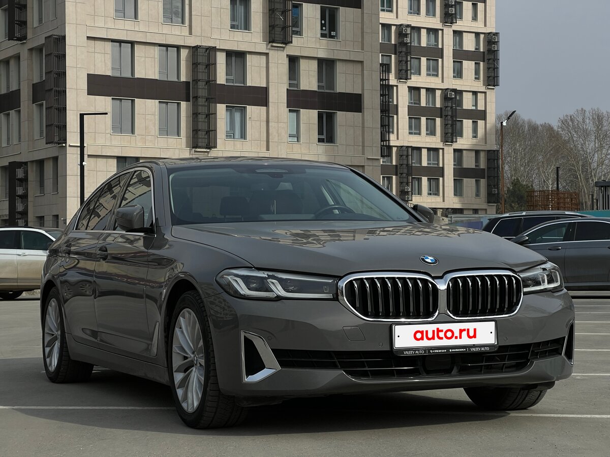 BMW 5 серии 530e VII (G30/G31/G38) Рестайлинг