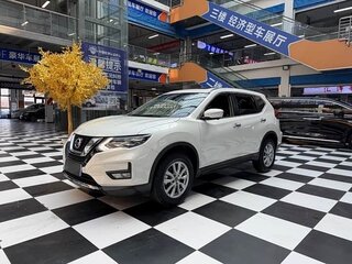 2023 Nissan X-Trail III Рестайлинг, белый, 1610000 рублей, вид 1