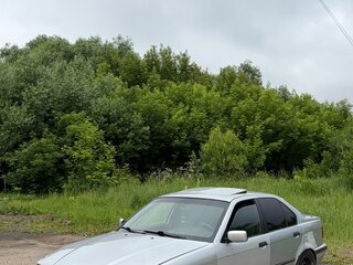 1991 BMW 3 серии 320i III (E36), серебристый, 250000 рублей, вид 1