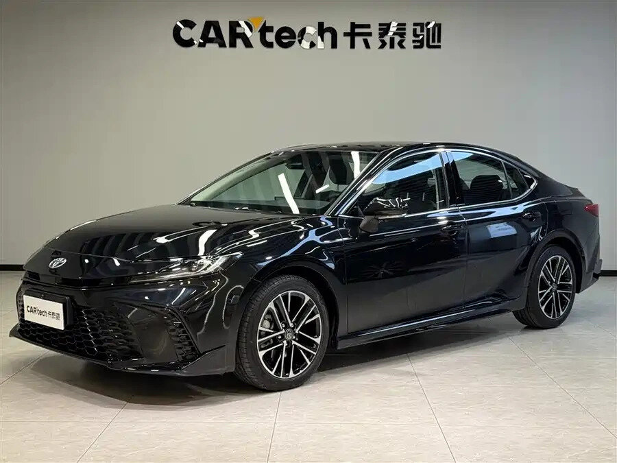Toyota Camry IX (XV80) China Market