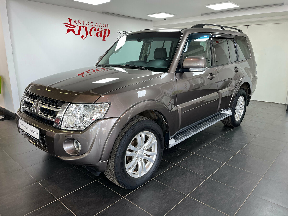 Mitsubishi Pajero IV Рестайлинг 1