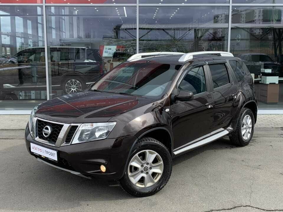 Nissan Terrano III (D10)