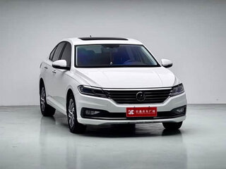 2022 Volkswagen Lavida III Рестайлинг, белый, 1150000 рублей, вид 3