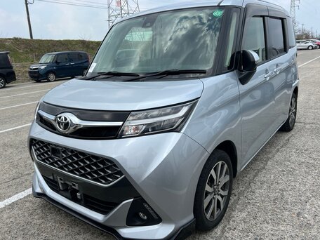2019 Toyota Tank I, серебристый, 707700 рублей, вид 4
