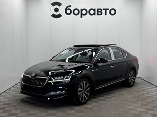 2025 Skoda Superb III Рестайлинг, чёрный, 3170000 рублей, вид 1