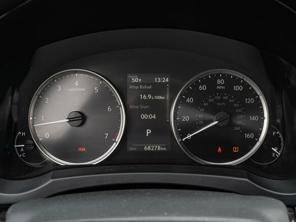 2021 Lexus IS 300 III Рестайлинг 2, серый, 4570000 рублей - вид 19