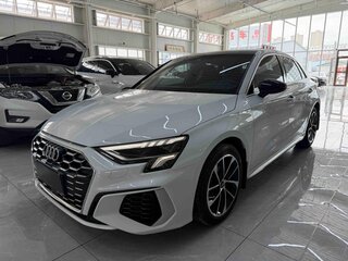 2022 Audi A3 Sportback 35 TFSI IV (8Y), белый, 1722000 рублей, вид 1