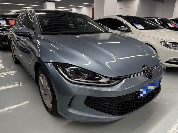 Volkswagen Lamando I Рестайлинг